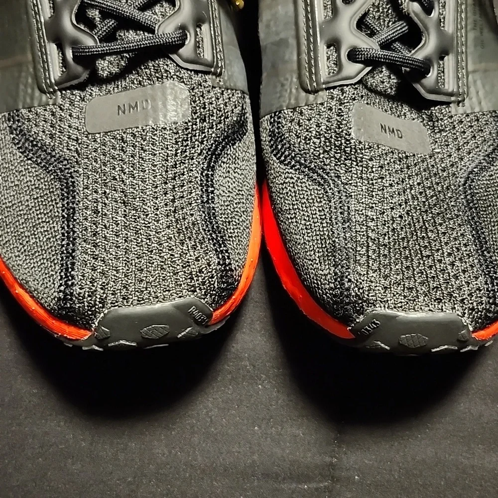 Adidas - Picture 2 of 9